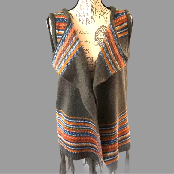 Sweaters - Vintage Tribal Blanket Inspired Vest w Fringe M